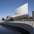 Contemporary building architecture by the harbor Solutions